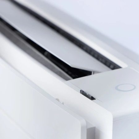 Floor mounted Daikin AC